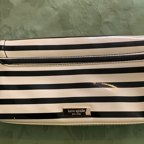 Kate Spade Chelsea Park striped patent clutch with bow - Picture 2 of 4